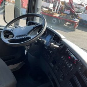 foto 6x2 Scania G490 + HMF 26 tm