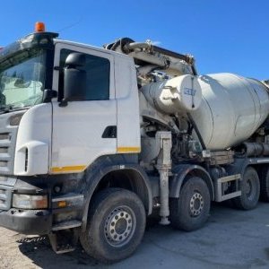 foto pumi 32m pompa+mieszarka beton CIFA 8x4 Scania