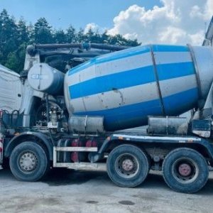 foto pumi 28m/9m3 beton pompa+ misezarka CIFA 8x4 Scania